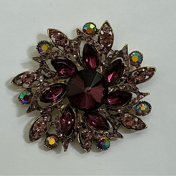 Large Purple Flower Brooch/Pendant - Picture 3 of 6